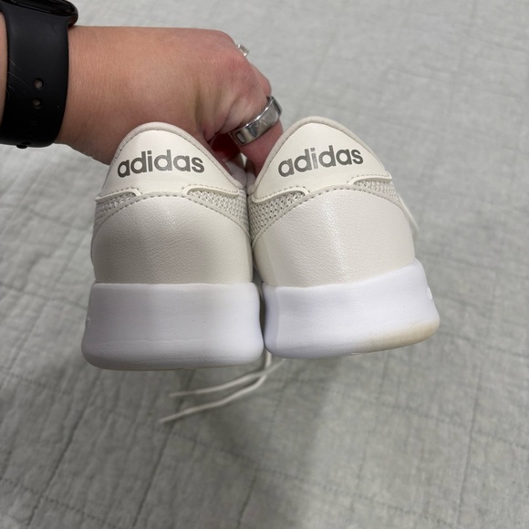 Adidas Cloudfoam QT Racer Cream Metallic Size 9 - Picture 4 of 8